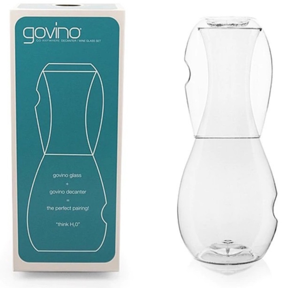 New In Box GOVINO Unbreakable Glass Guest Room Carafe